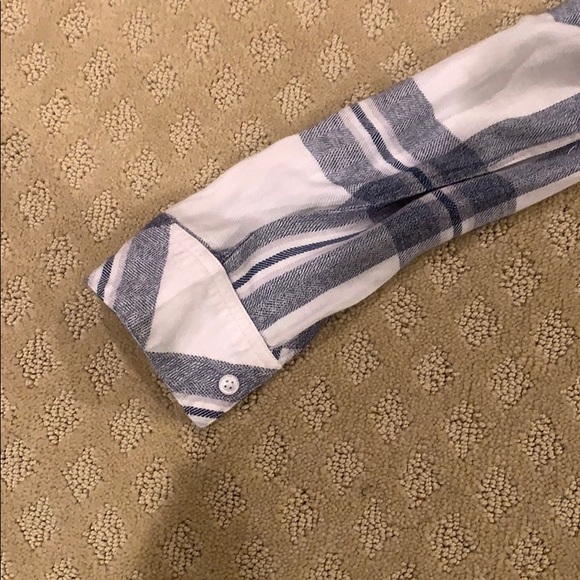 NWOT Rails Plaid button down - Picture 3 of 4